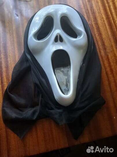 Игрушка Маска Крик