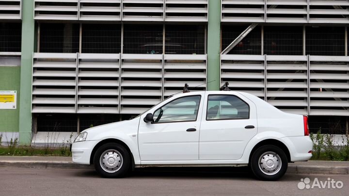 Renault Logan 1.6 AT, 2015, 76 698 км