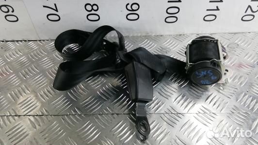 Ремень безопасности с пиропатроном сиденья передне