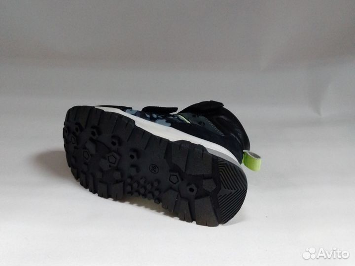 Ботинки демисезонные для мальчика 26 28 29