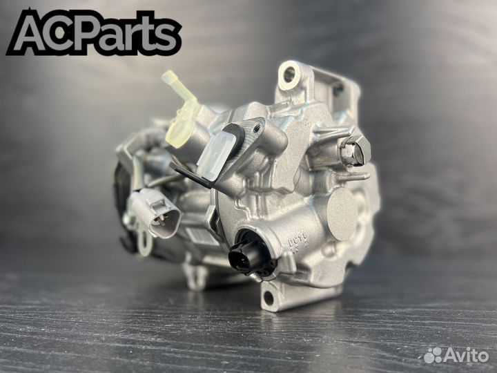 Компрессор кондиционера Toyota Camry V70 2.0