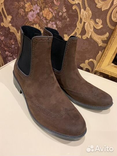 Ботинки женские