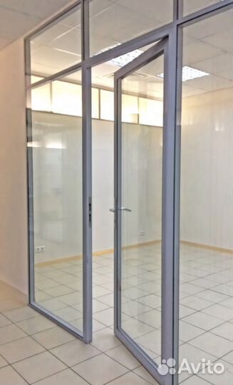 Стеклянные двери