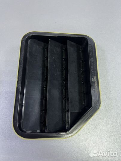 Жабры вентеляции заднего бампера на форд фокус 3