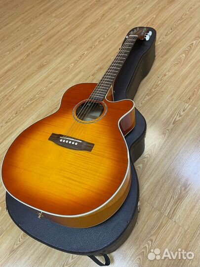 Акустическая гитара takamine