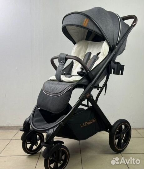 Коляска прогулочная luxmom 609 новая