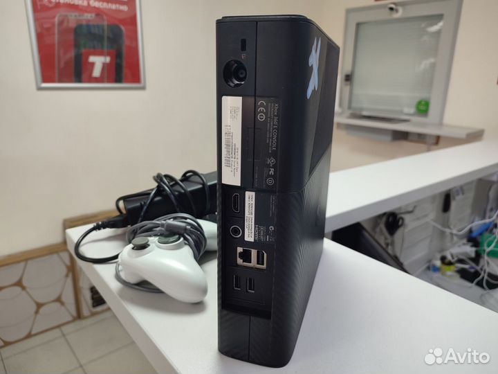 Xbox 360e 32Gb