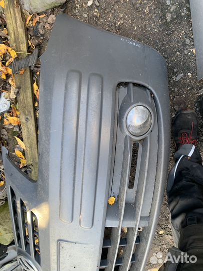 Бампер передний volkswagen caddy