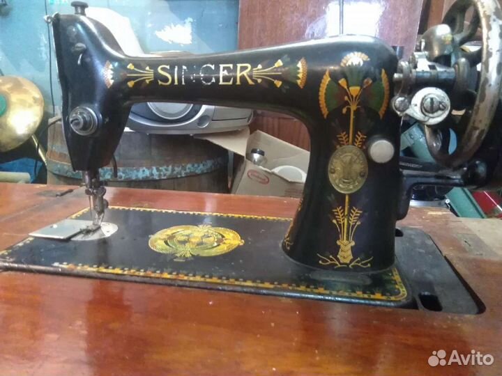 Швейная машина Singer