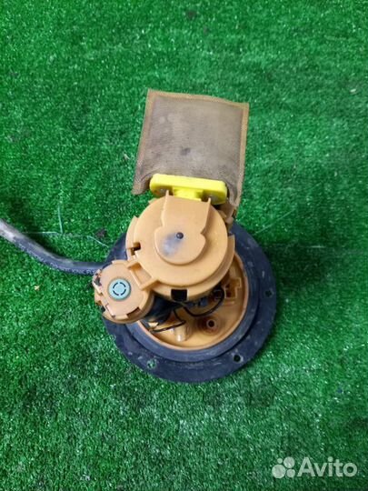 Топливный насос Mitsubishi Lancer CS2A 4G15 2002