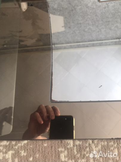 Зеркало в ванную с полочкой