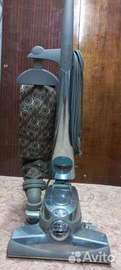 Пылесос Kirby G10E Sentria