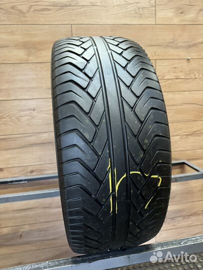 Yokohama Advan ST V802 245/45 R20 99Y