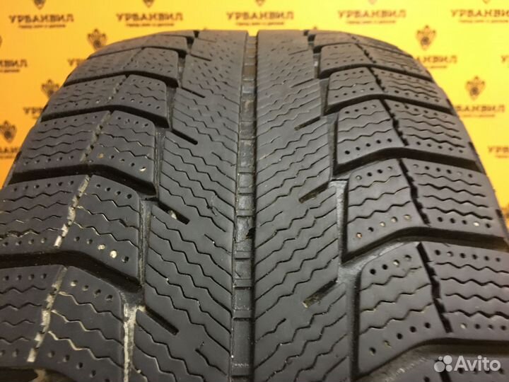 Michelin X-Ice XI2 205/55 R16 94T