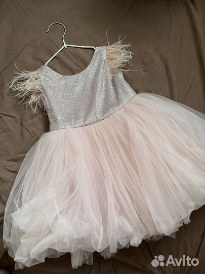 Платье нарядное на девочку 92 98
