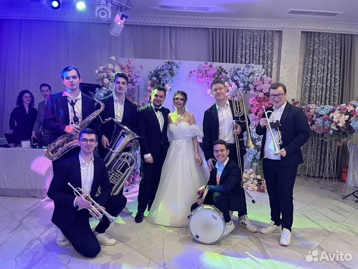 Кавер группа/саксофонист на мероприятие