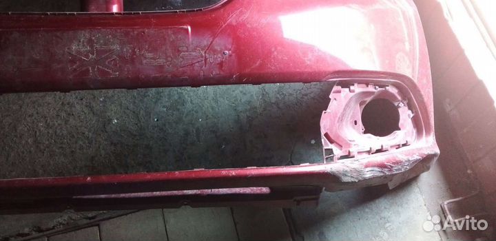 Передний бампер на renault logan 2