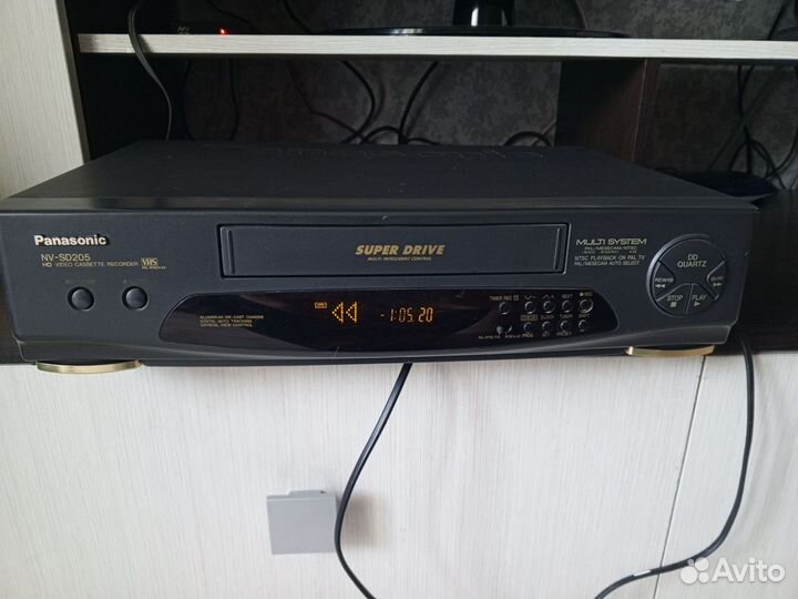 Видеомагнитофон Panasonic NV-SD205