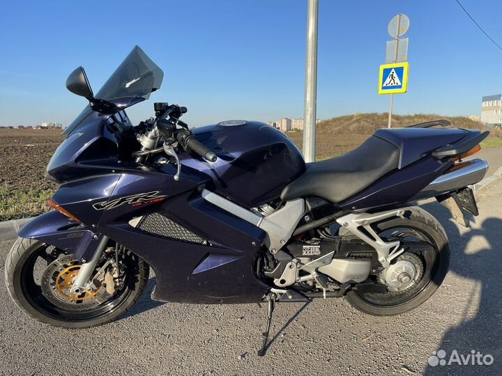 Honda VFR800