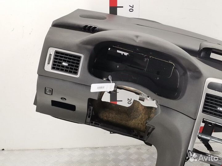 Торпедо (панель передняя) для Peugeot-Citroen 307