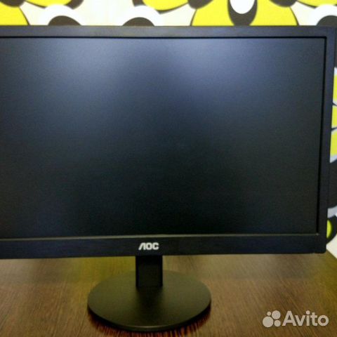 LOC/Самсунг широкоформатный монитор рабочий 19