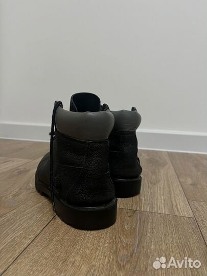 Ботинки женские