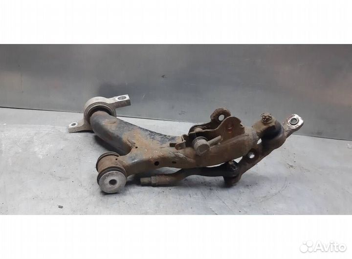 Рычаг передний нижний левый Lexus IS 250 2005-20