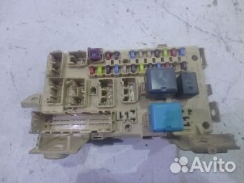 Блок предохранителей 8273005030