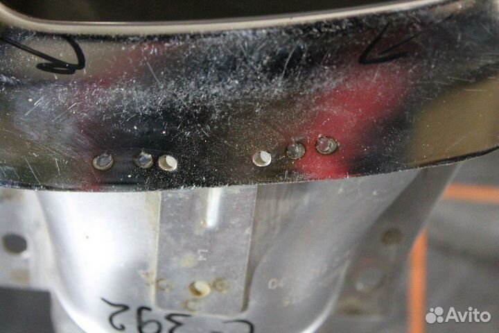 Насадка глушителя левая - Mercedes-Benz GLA-X156