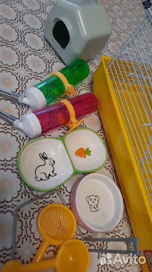 Клетка и аксессуары для хомяка