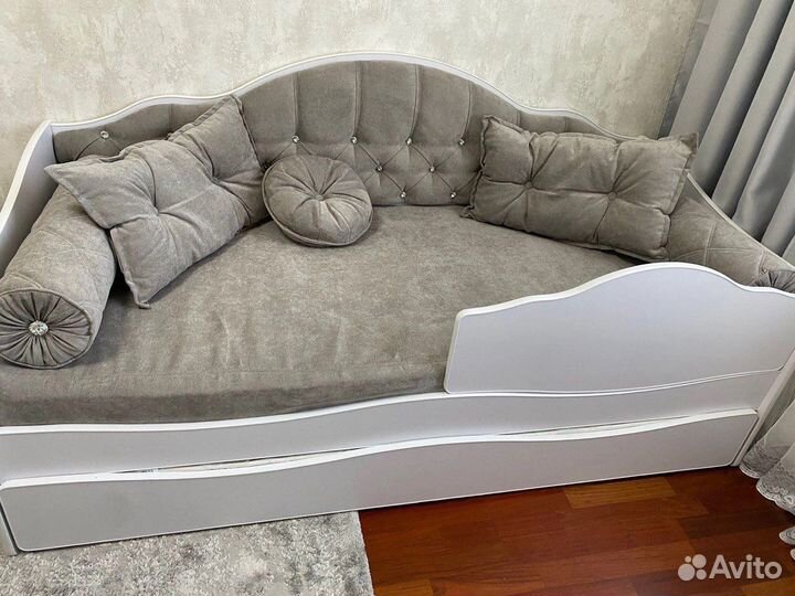 Детская кровать со вторым спальным местом