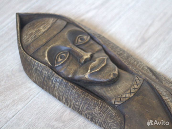 Маска деревянная Панно