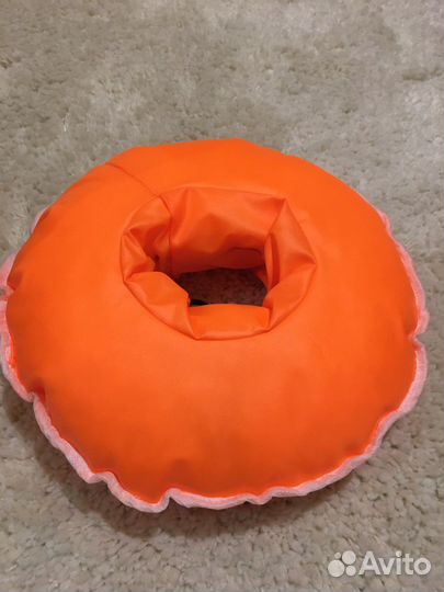 Мягкий ошейник - ограничитель для кошек