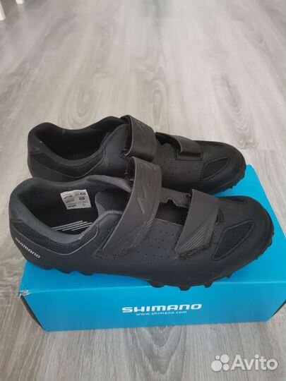 Велотуфли Shimano SH-ME100 / Черные/42 размер