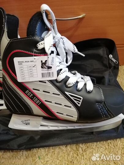 Коньки мужские новые 43 размер