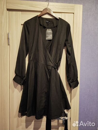 Платье с запахом