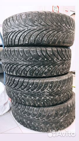 Goodyear UltraGrip Extreme 215/55 R17 94T