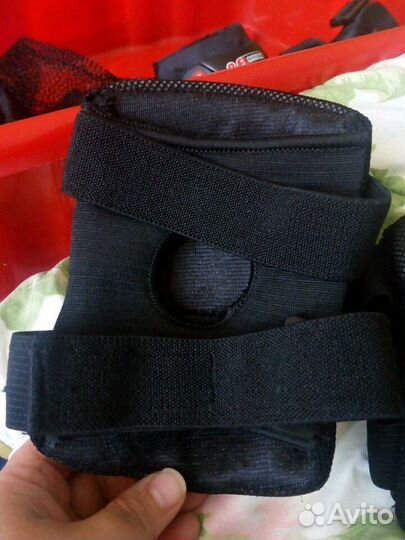 Защита - наколенники