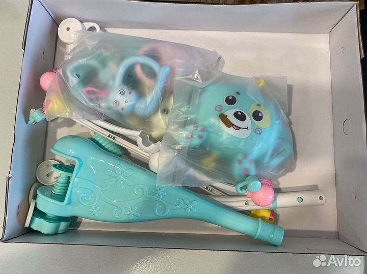 Новый музыкальный мобиль с игрушками