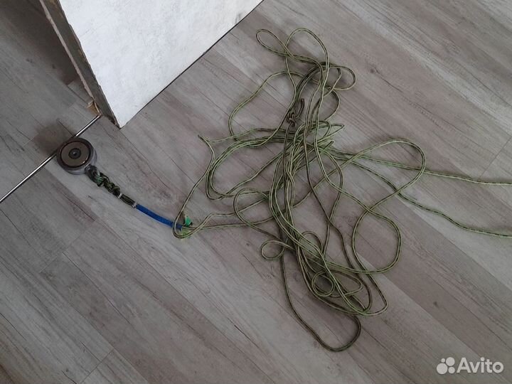 Поисковый магнит 2f300