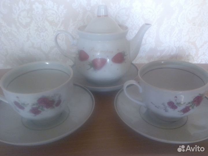 Блюдца чашки