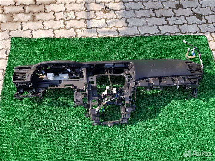 Торпедо Toyota 4Runner