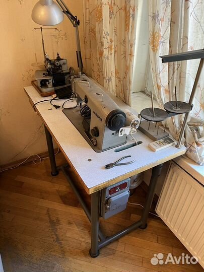 Швейная машина minerva