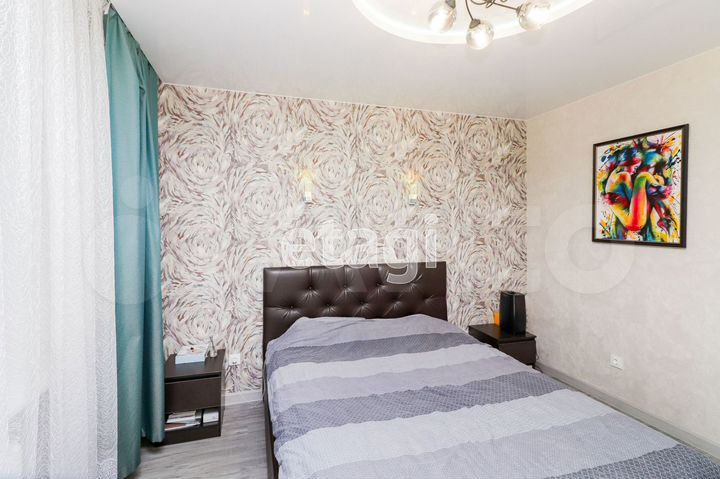 3-к. квартира, 104,7 м², 1/4 эт.