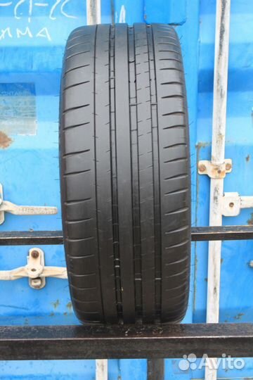 Michelin Pilot Super Sport 205/45 R17 108U