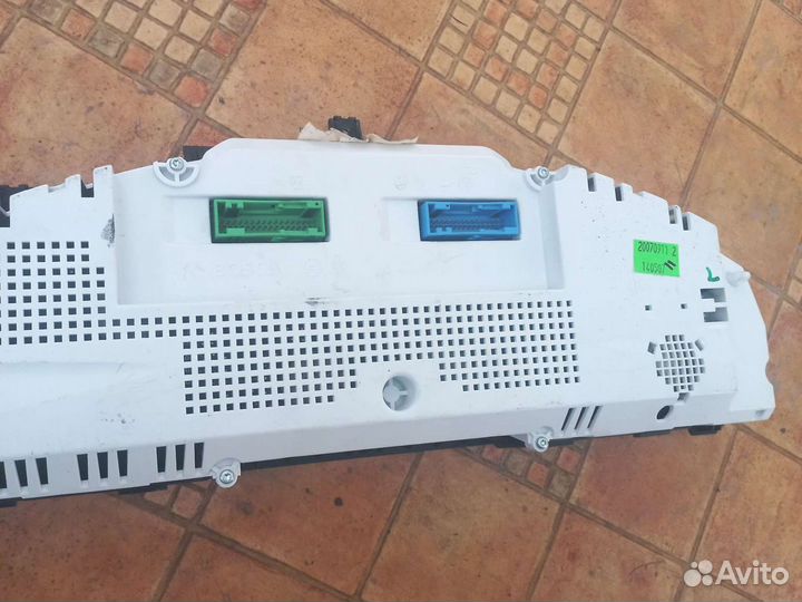 Щиток Фольксваген Туарег