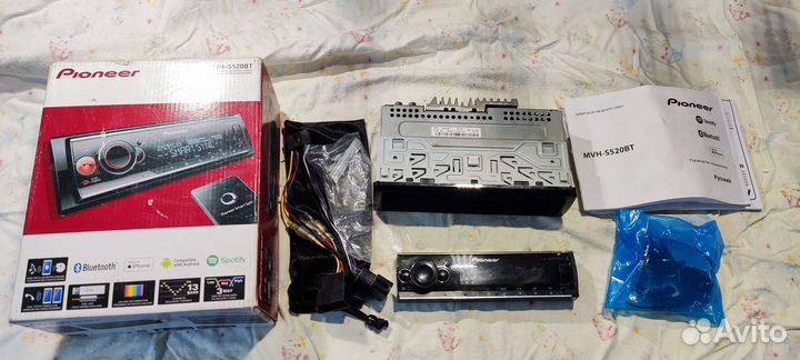 Продается автомагнитола pioneer s520 bt