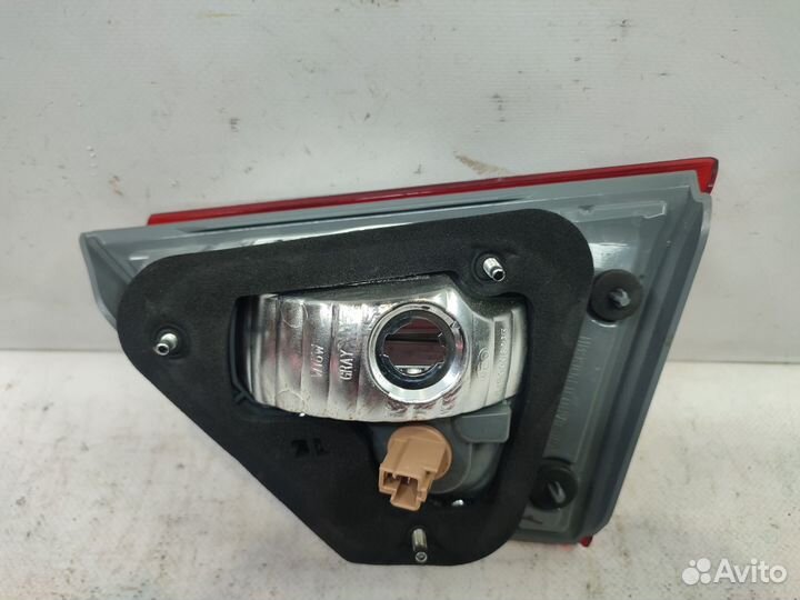 Фонарь внутренний левый LADA Vesta 2015