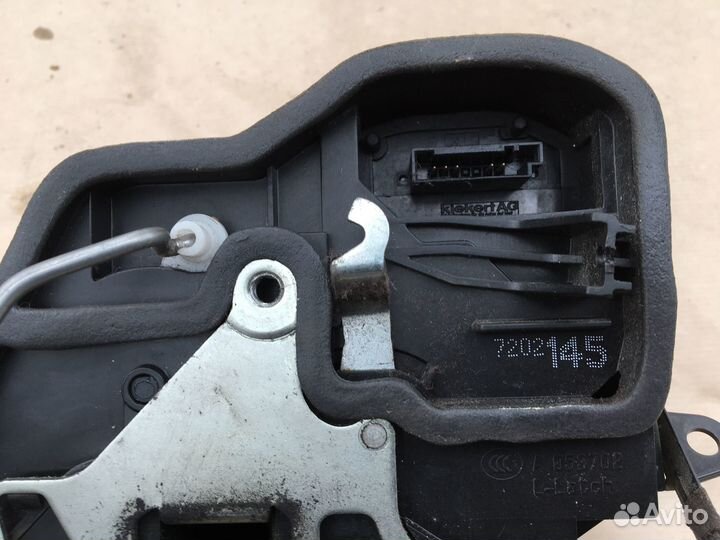 Замок двери левой BMW 3 E92 05-13