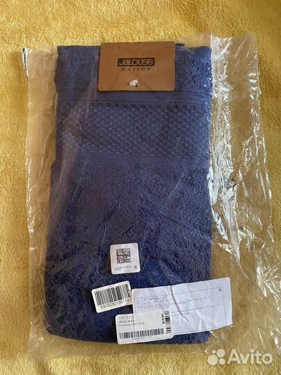 Новые Полотенца 100*150 и 70*140